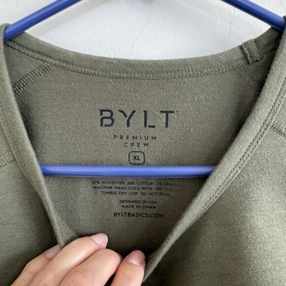 BYLT Premium Crew Men’s Tshirt Sz XL Olive Army Green Short Sleeve Gym - Picture 4 of 8